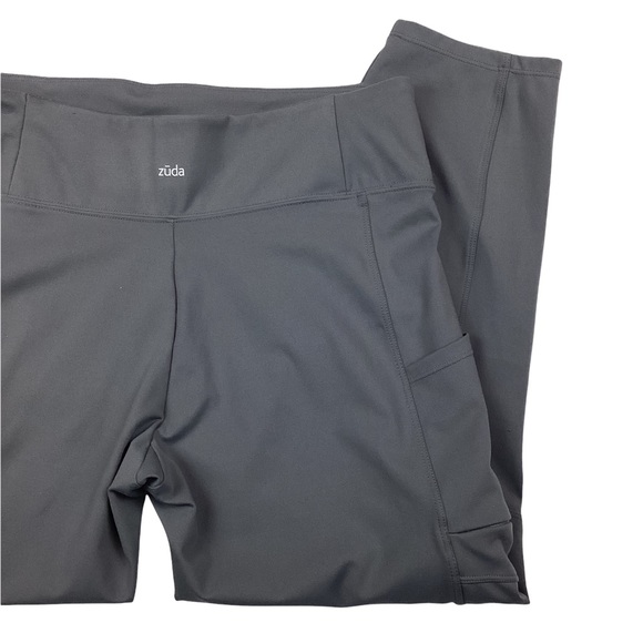 Zuda Athletic Legging Capri - Picture 5 of 7
